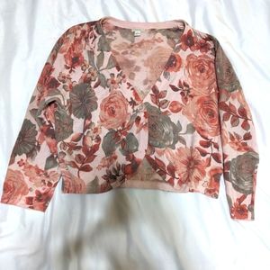 Quarter Sleeve Floral Cardigan